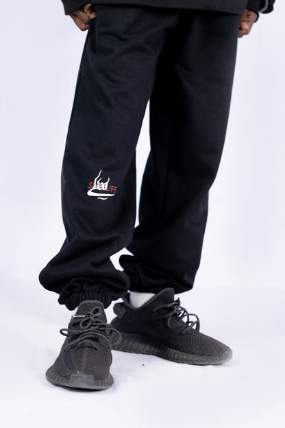 BLACK SWEATPANTS